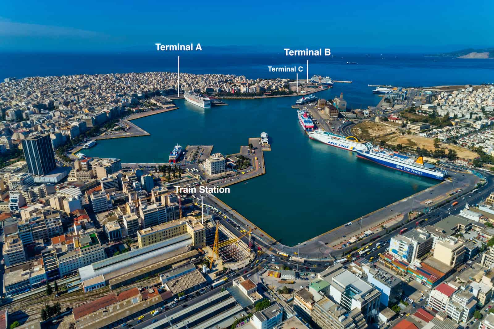 piraeus city